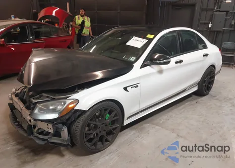 2015 Mercedes-Benz C 300 Sport из США, поврежденный, VIN 55SWF4JB3FU090673